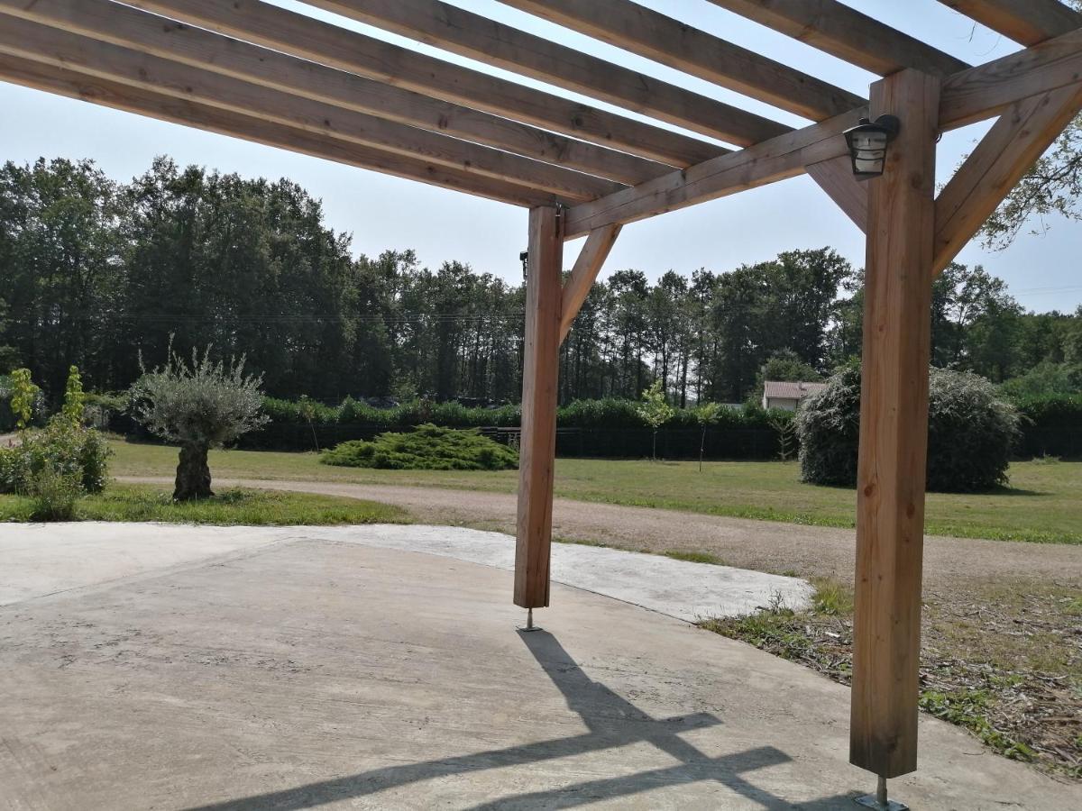 Le Gite Du Parc La Coquille Exteriér fotografie